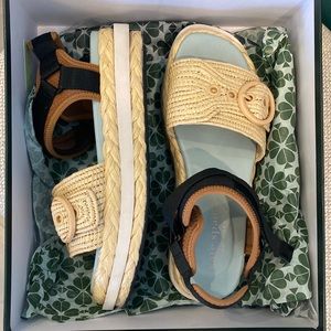 Kate Spade Sandal Woven and Black Size 10